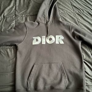 MEN HOODIE